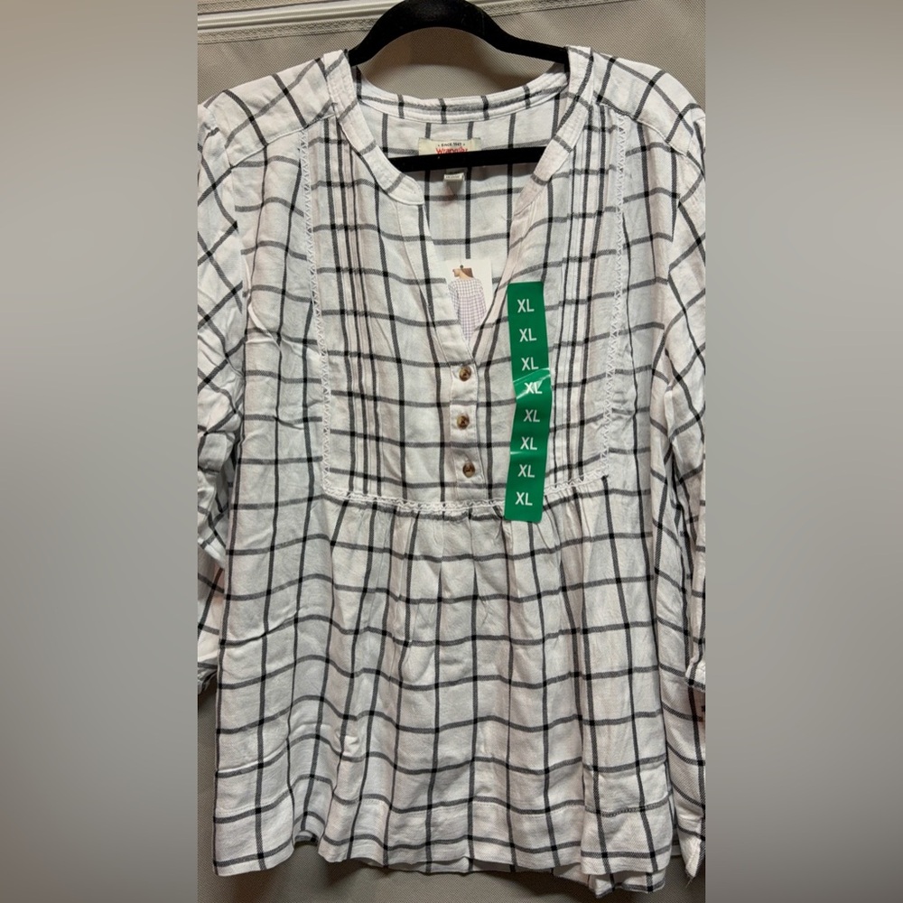 Wrangler Black and White Checkered Blouse